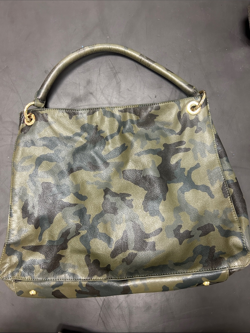 Mark and Graham Elisabetta Camouflage Leather Hobo Bag - Olive Green